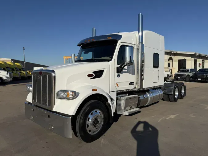 2021 Peterbilt 567