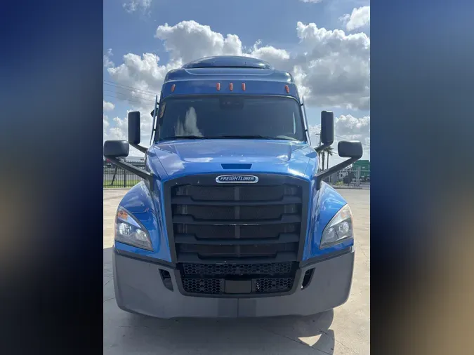 2020 Freightliner Cascadia09c7ab7d2a08fab058cc5e854351cf8f