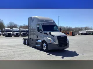 2024 Freightliner Cascadia 126