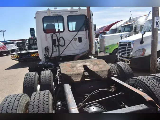 2012 FREIGHTLINER CASCADIA 125