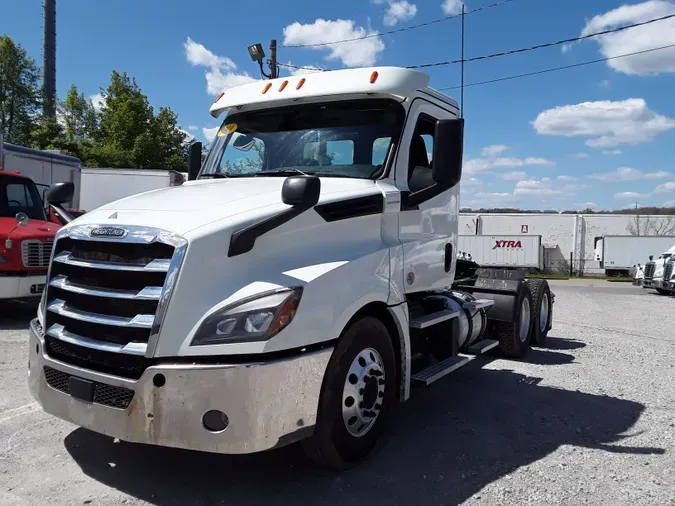 2019 FREIGHTLINER/MERCEDES NEW CASCADIA PX1266409d45556e882e21459c3ea59348aab50