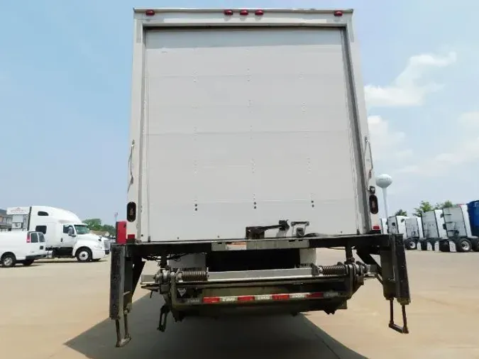 2018 International DuraStar 4300