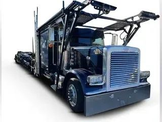 2022 Peterbilt 389