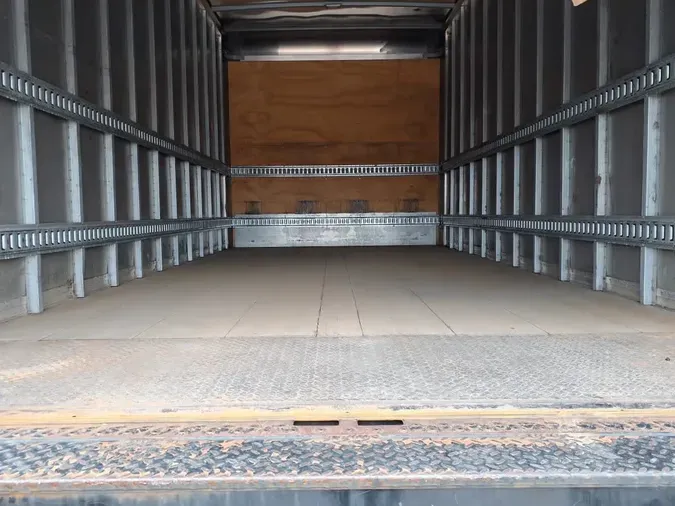 2021 FREIGHTLINER/MERCEDES M2 10609d6c89f131098ba7d195cf3d1ebd343