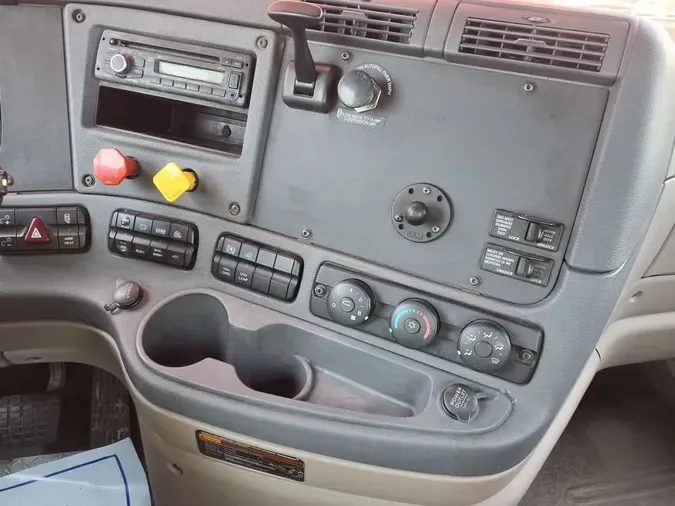 2017 FREIGHTLINER CASCADIA 125