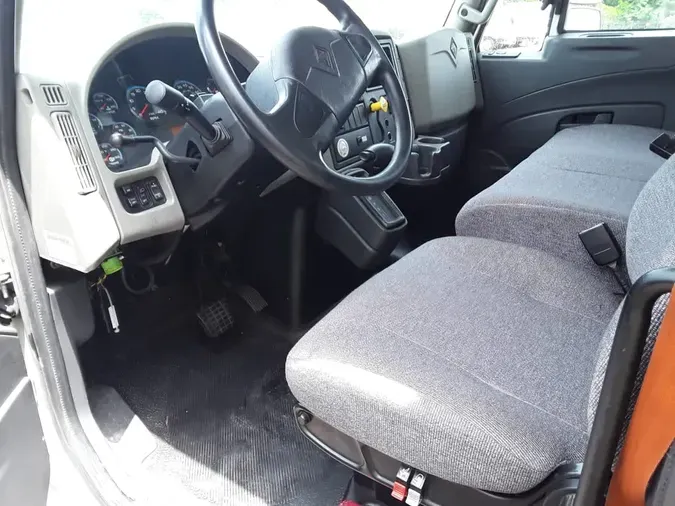 2016 NAVISTAR INTERNATIONAL 4300