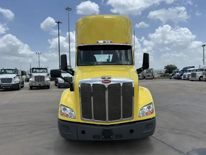 2021 Peterbilt 579