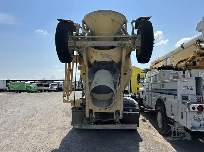 2016 FREIGHTLINER 114SD