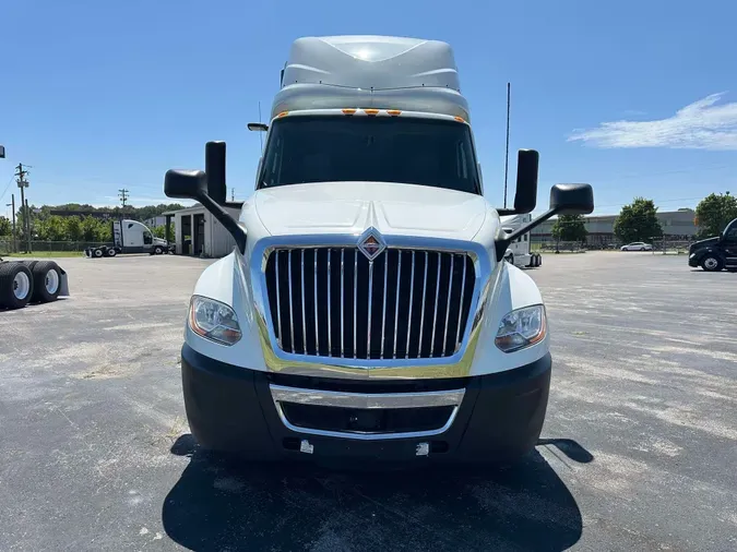 2019 INTERNATIONAL LT625