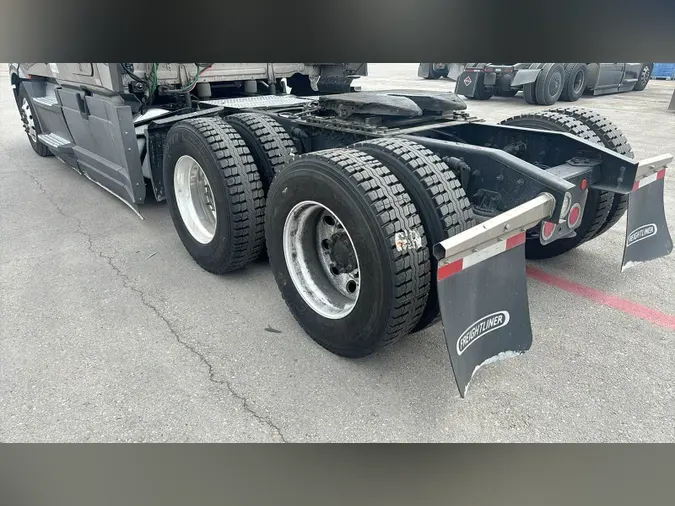 2022 Freightliner Cascadia
