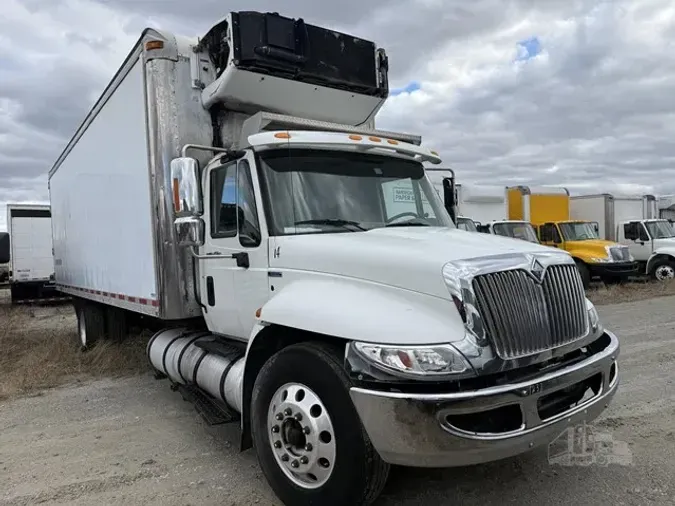 2009 INTERNATIONAL DURASTAR 4300