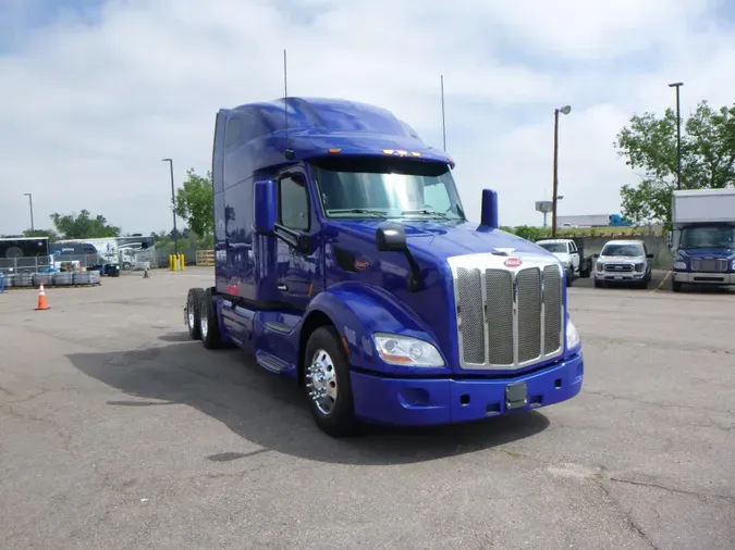 2022 Peterbilt 579