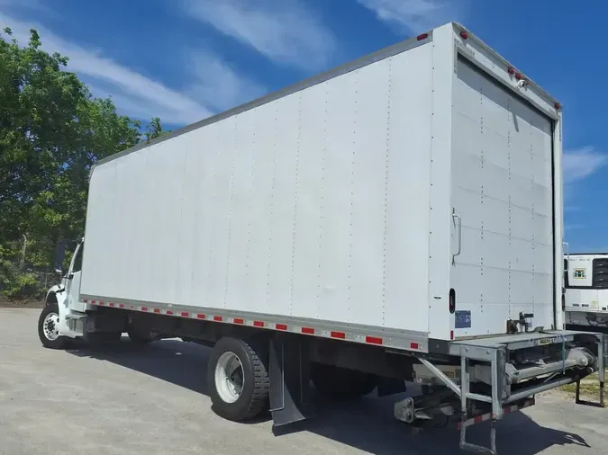 2021 FREIGHTLINER/MERCEDES M2 106