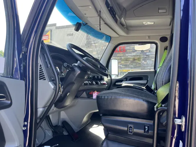 2022 Kenworth T680