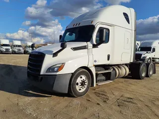 2018 FREIGHTLINER/MERCEDES CASCADIA