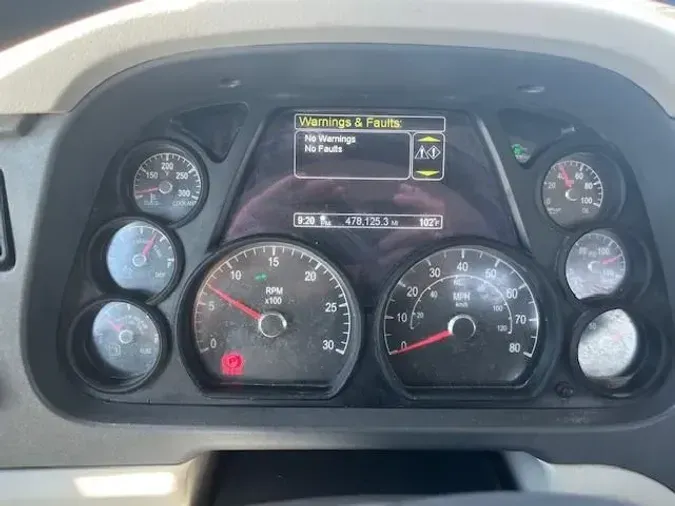 2020 Peterbilt 567
