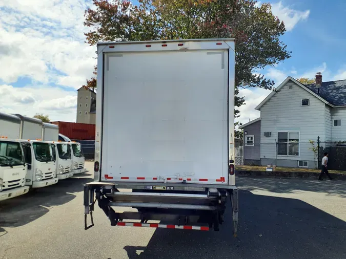 2019 FREIGHTLINER/MERCEDES M2 106