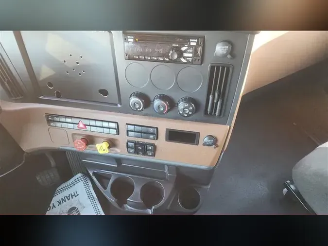 2021 FREIGHTLINER CA126