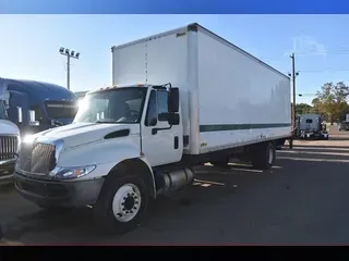 2016 INTERNATIONAL DURASTAR 4300