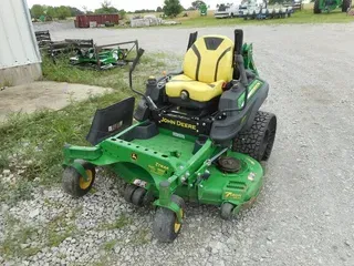 2019 John Deere Z930R