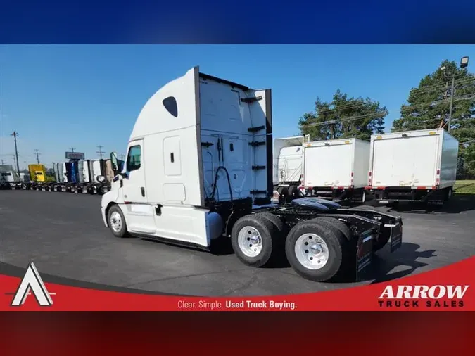2020 FREIGHTLINER CA126