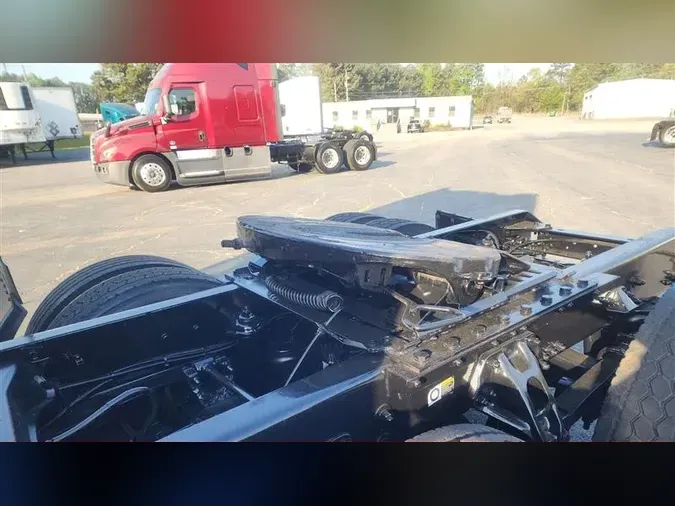 2022 KENWORTH T680
