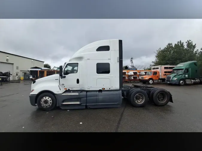 2022 International LT09f90eee94b35583284eec2d32cf20c5