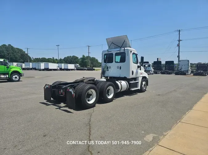 2018 FREIGHTLINER CASCADIA 125