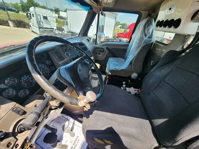 2001 STERLING LT9500
