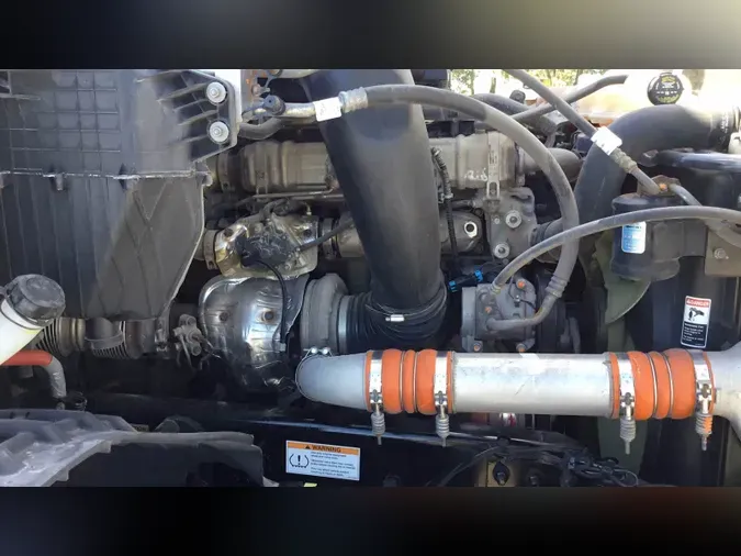2022 Freightliner Cascadia 126