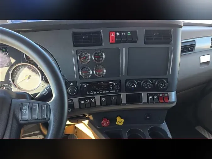 2022 KENWORTH T680