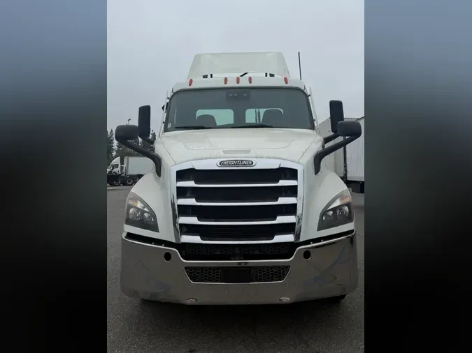 2020 FREIGHTLINER/MERCEDES NEW CASCADIA 1160a0011ae292e84dd2d6ff7d20ffa5cbe
