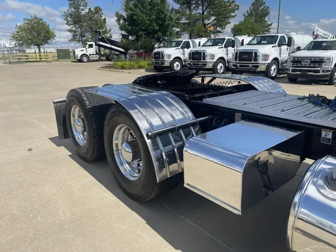 2019 Peterbilt 389