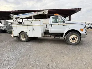 2008 FORD F750 SD