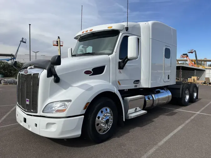 2022 Peterbilt 579