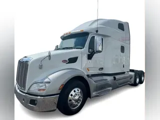 2022 Peterbilt 579