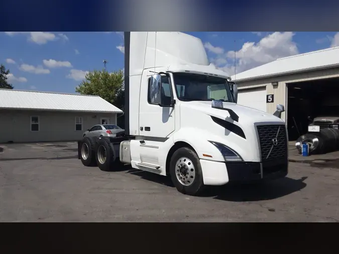 2020 Volvo VNL3000a1783276b5b164a3126d924d8793404