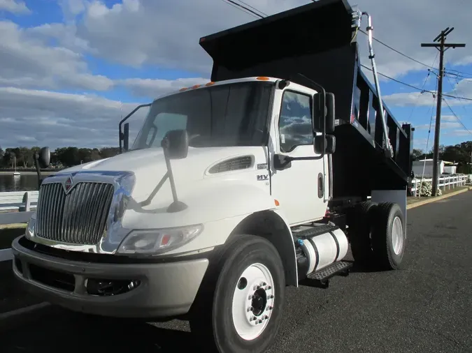 2019 INTERNATIONAL MV-607