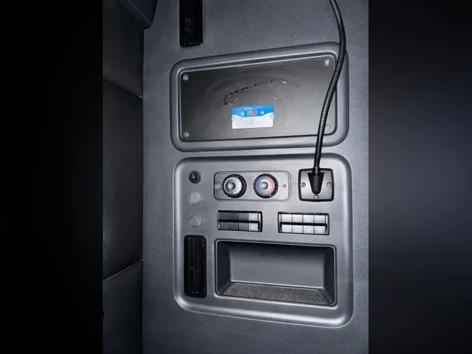 2023 FREIGHTLINER Cascadia 126