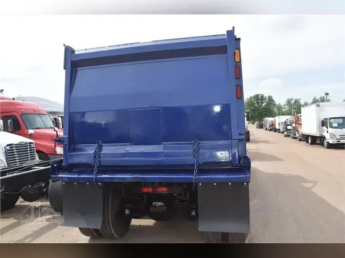 2009 MACK GRANITE GU713