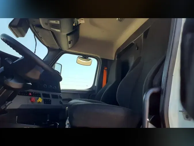 2022 FREIGHTLINER/MERCEDES NEW CASCADIA PX12664