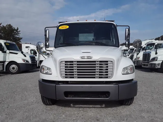 2016 FREIGHTLINER/MERCEDES M2 106