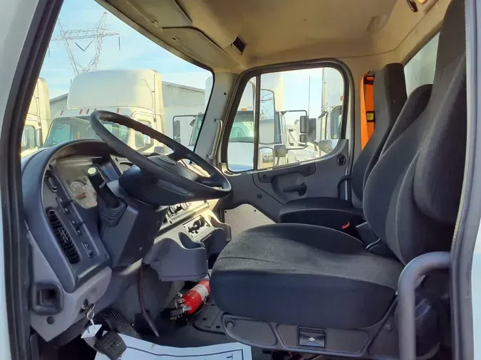 2019 FREIGHTLINER/MERCEDES M2 1060a22588af571c42fc60ea8cb618266b6