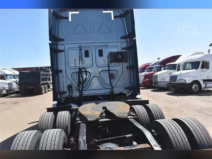 2016 FREIGHTLINER CASCADIA 125