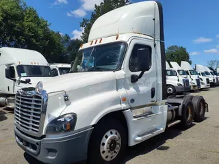 2019 FREIGHTLINER/MERCEDES CASCADIA 125