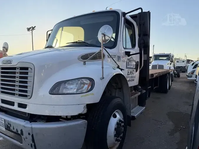 2015 FREIGHTLINER BUSINESS CLASS M2 106