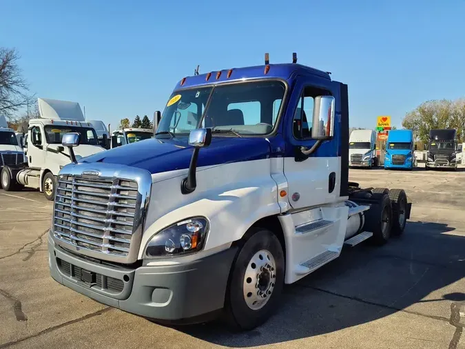 2020 FREIGHTLINER/MERCEDES CASCADIA 1250a2b384396241d882b6a02fcde802da7