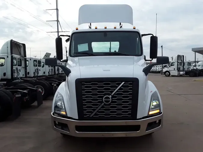 2019 VOLVO VNL64T-3000a2c3c7addb2ed1a5796772c1ddefa17