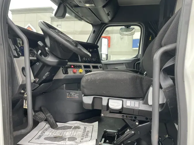 2020 Freightliner Cascadia