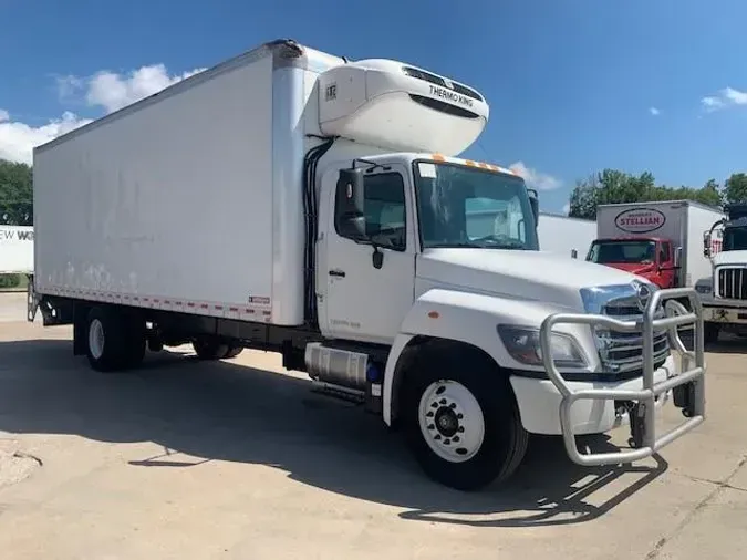 2020 Hino 268A